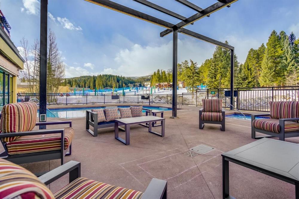 1 Bedroom Ski In, Ski Out Mountain Vacation Rental Located Next To Historic Main Street In Downtown Breckenridge